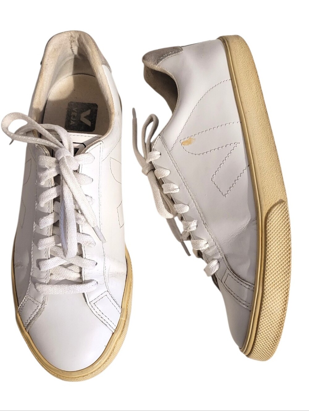 Veja Esplar White Leather Sneakers Stitched V Logo Rubber Soles Wmn 8